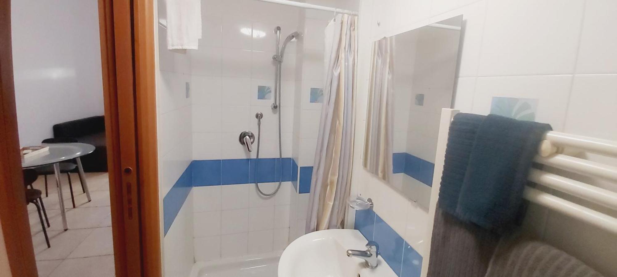 Mamo1 - Appartamento In Pieno Centro Citta Bari Exterior foto